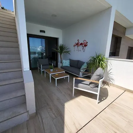 Laguna - Penthouse In Torrevieja